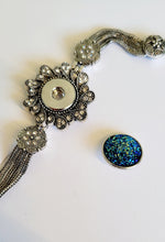 Load image into Gallery viewer, Metal bracelet with interchangeable snap - North of Fifty Indigenous Boutique