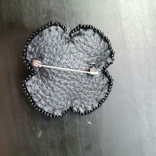 Laden Sie das Bild in den Galerie-Viewer, Beaded Poppy Pin - North of Fifty Indigenous Boutique
