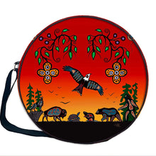 Laden Sie das Bild in den Galerie-Viewer, Indigenous Drum Bag North Of Fifty