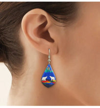 Laden Sie das Bild in den Galerie-Viewer, "Sky Watcher" Dangling Earrings by Native Artist, Dawn Oman - North of Fifty Indigenous Boutique