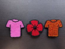 Laden Sie das Bild in den Galerie-Viewer, Pink Shirt Beaded Pin - North of Fifty Indigenous Boutique
