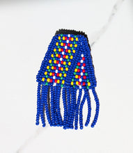 Laden Sie das Bild in den Galerie-Viewer, Hand crafted Blue Beaded Metis Sash Pin - North of Fifty Indigenous Boutique