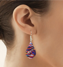 Laden Sie das Bild in den Galerie-Viewer, "Salmon Hunter" Dangle Earrings by Native Artist, Don Chase - North of Fifty Indigenous Boutique
