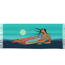 Laden Sie das Bild in den Galerie-Viewer, Mother Earth Native artist, Indigenous Art, Sioux, Maxine Noel, Shawl