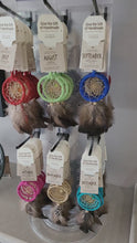 Laden und Abspielen von Videos im Galerie-Viewer, Birthstone Dreamcatchers with 2 inch rings/hoops