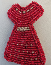 Laden Sie das Bild in den Galerie-Viewer, Beaded Red Dress Pin