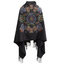 Laden Sie das Bild in den Galerie-Viewer, Métis artist, indigenous art, Native American art, dot art, shawl
