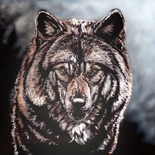 Laden Sie das Bild in den Galerie-Viewer, Fang by Native artist Amy Keller-Rempp - North of 50