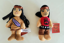 Load image into Gallery viewer, 12&quot; Culture Canoe with 3 finger puppets, a Native artist Bill Helin design
