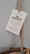 Charger l&#39;image dans la galerie, 12&quot; The Wanderer Dream Catcher - fabriqué à la main
