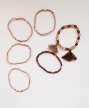 Charger l&#39;image dans la galerie, Taupe and brown beaded Bohemian elasticized bead bracelet
