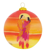 Laden Sie das Bild in den Galerie-Viewer, &quot;The Embrace&quot; Glass Ornament, artwork by Sioux artist Maxine Noel
