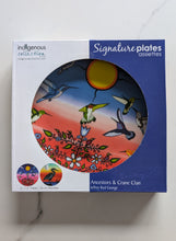 Laden Sie das Bild in den Galerie-Viewer, set of 2 indigenous plates
