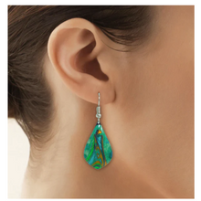 Load image into Gallery viewer, friends earrings artwork maxine noel
