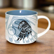 Laden Sie das Bild in den Galerie-Viewer, &quot;Raven Moon&quot; 16oz Mug, design by Haida artist Allan Weir
