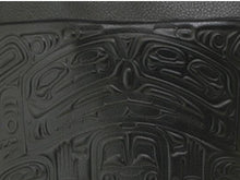 Laden Sie das Bild in den Galerie-Viewer, Embossed Black Leather Bear Box Handbag with design by Tlingit artist, Clifton Fred
