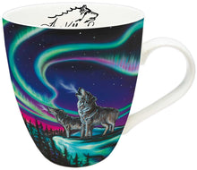 Laden Sie das Bild in den Galerie-Viewer, Sky Dance Wolf Song 18 oz mug
